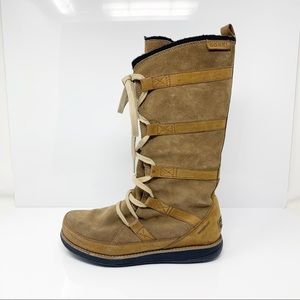 Sorel Lace-Up Suede Leather Boots, size 8